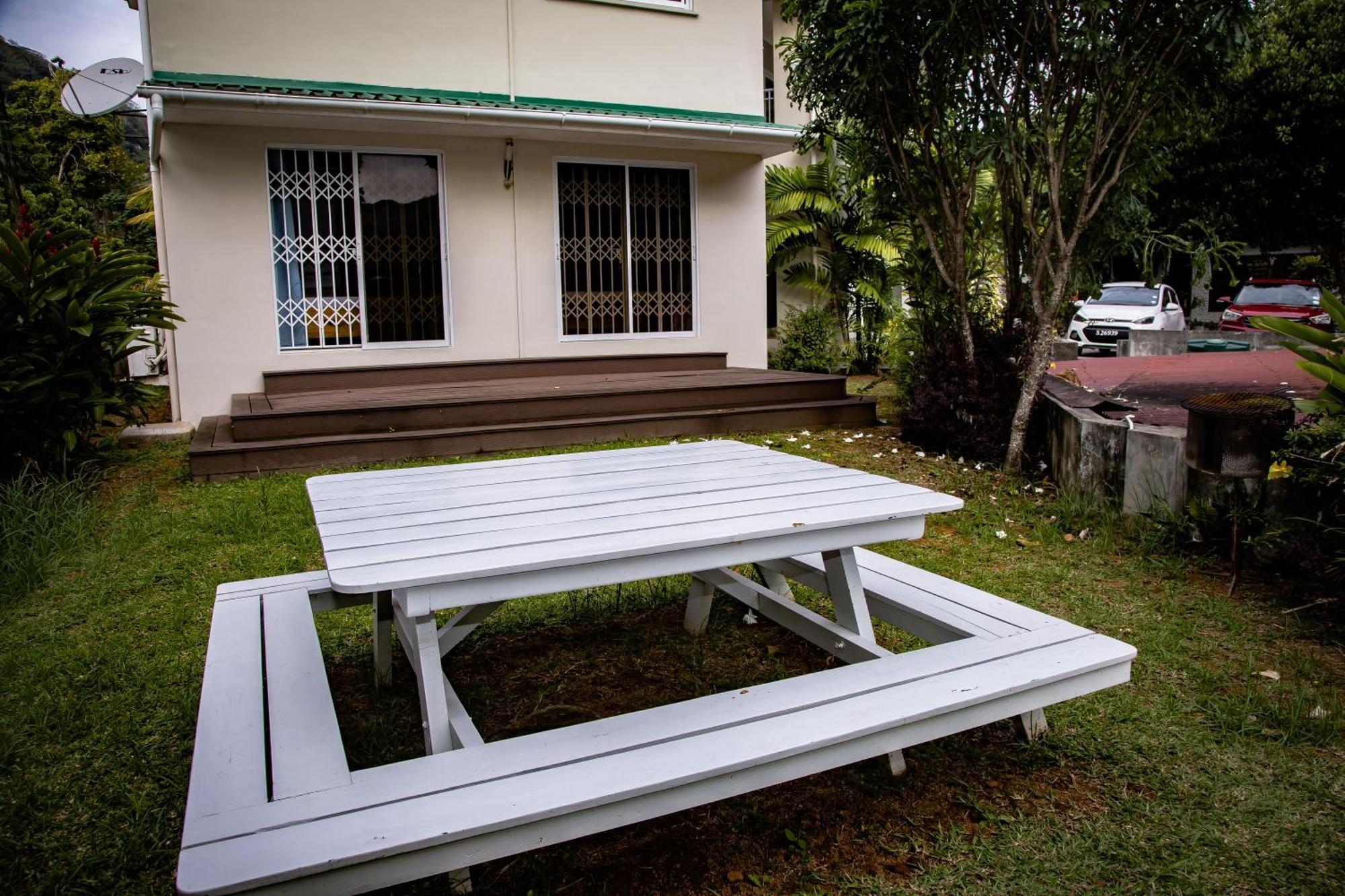 Riverside Residence - Beau Vallon 보발롱 외부 사진