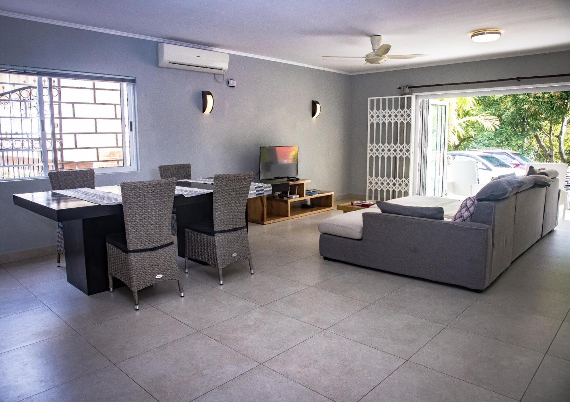 Riverside Residence - Beau Vallon 보발롱 외부 사진